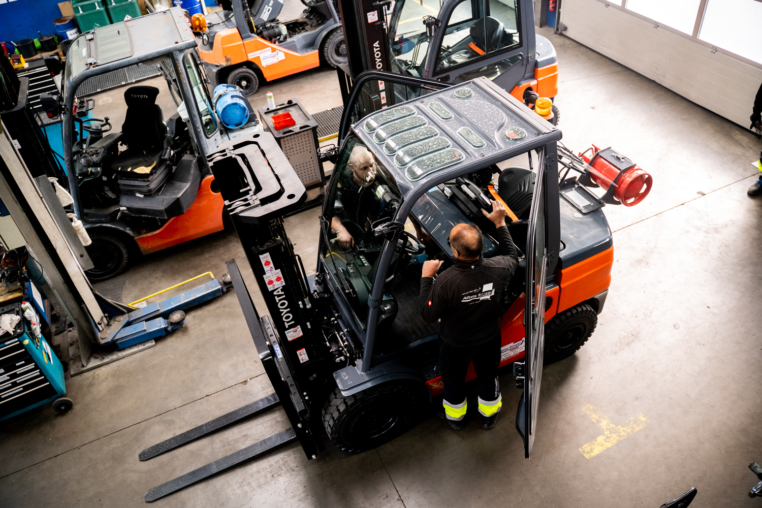 Strupp Servicetechniker bei der Arbeit